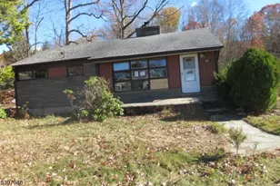 264 Cozy Lake Rd, Jefferson Township, NJ 07438 - Photo 1