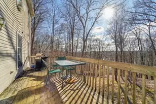 1007 Hillside Ave, Hampton Township, NJ 07860 - Photo 3