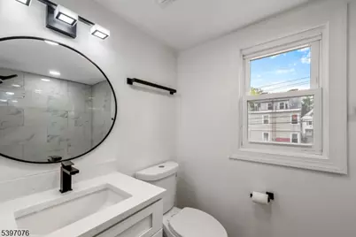 510 Halsted St, East Orange, NJ 07018 - Photo 11