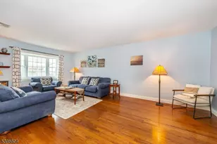 30 Arcadia Rd, Pompton Lakes, NJ 07442 - Photo 9