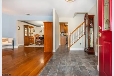 30 Arcadia Rd, Pompton Lakes, NJ 07442 - Photo 3