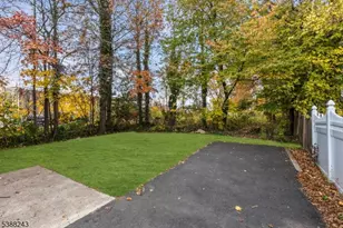 906 Dewitt St, Linden, NJ 07036 - Photo 35