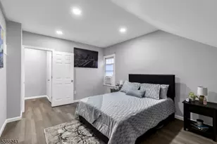 906 Dewitt St, Linden, NJ 07036 - Photo 27