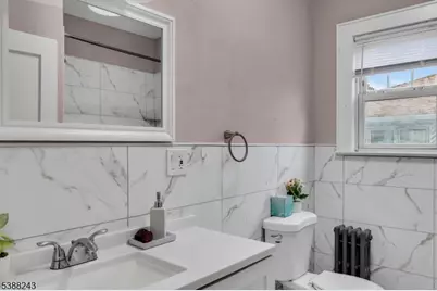 906 Dewitt St, Linden, NJ 07036 - Photo 15