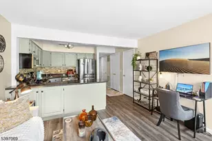 1033 Cellar Ave, Scotch Plains Township, NJ 07076 - Photo 7