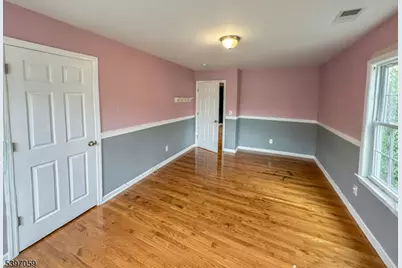 38 Meadow Rd, Clark Township, NJ 07066 - Photo 19