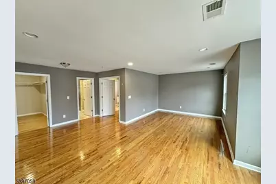 38 Meadow Rd, Clark Township, NJ 07066 - Photo 9