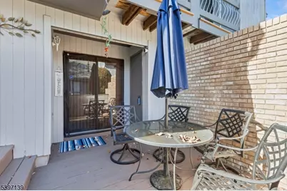 32 Magnolia Ct, South Brunswick Township, NJ 08852 - Photo 21