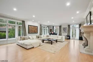 126 Fairfield Dr, Millburn Twp., NJ 07078 - Photo 15