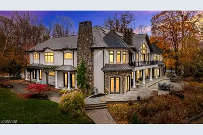 15 Auriemma Ct, Roxbury Township, NJ 07850 - Photo 1