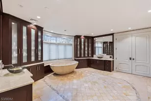 15 Auriemma Ct, Roxbury Township, NJ 07850 - Photo 25