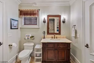 15 Auriemma Ct, Roxbury Township, NJ 07850 - Photo 7