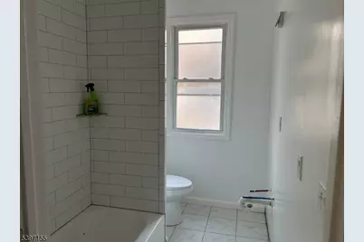 92 Harrison Pl #1, Irvington, NJ 07111 - Photo 3