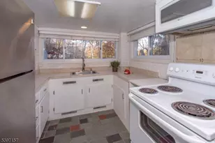 18 Decker Pond Rd, Vernon, NJ 07461 - Photo 29