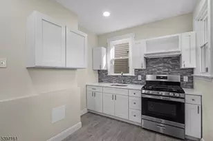 625-C Spruce Ave, Garwood, NJ 07027 - Photo 13