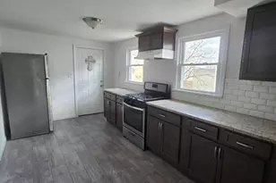115 Pine St, Elizabeth, NJ 07206 - Photo 9