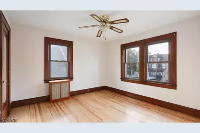 619 Spruce Street, Roselle Park, NJ 07204 - Photo 19