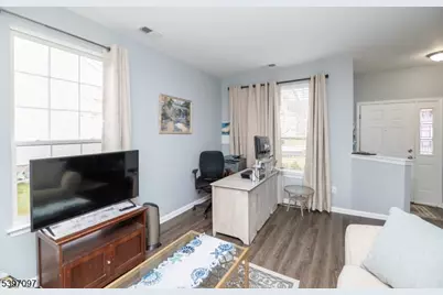 55 Saxton Dr, Hackettstown, NJ 07840 - Photo 9