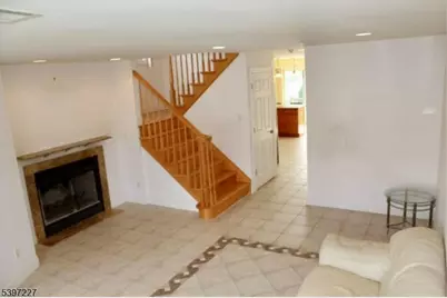 498 6th Ave, Lyndhurst Township, NJ 07071 - Photo 5