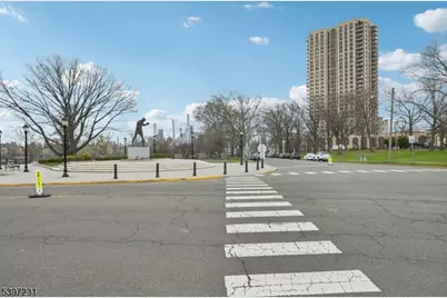 8300 Blvd East #4D, North Bergen, NJ 07047 - Photo 33