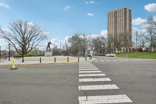 8300 Blvd E, North Bergen, NJ 07047 - Photo 33