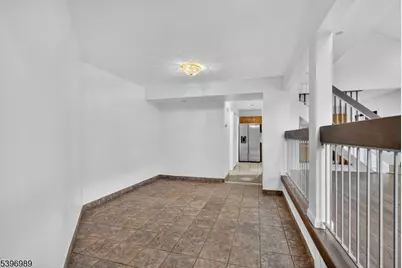 29 Spencer St, Franklin Township, NJ 08873 - Photo 13