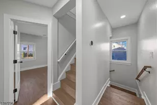 68 Cathedral Ave, Nutley Twp., NJ 07110 - Photo 35