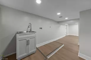 68 Cathedral Ave, Nutley Twp., NJ 07110 - Photo 29