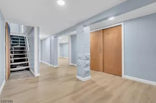 1088 Grove St, Irvington, NJ 07111 - Photo 17