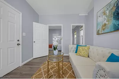 1088 Grove St, Irvington, NJ 07111 - Photo 5