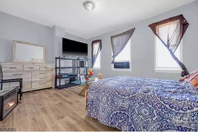 1088 Grove St, Irvington, NJ 07111 - Photo 33