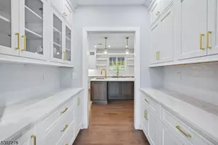 354 Beaufort Ave, Livingston, NJ 07039 - Photo 31