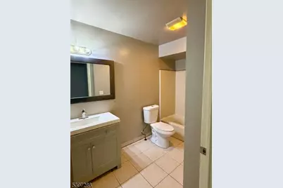 539 Union Ave #11, Irvington Twp., NJ 07111 - Photo 25