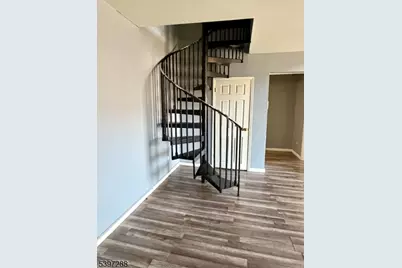 539 Union Ave #11, Irvington Twp., NJ 07111 - Photo 21