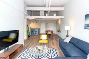 160 Lafayette St, Jersey City, NJ 07304 - Photo 1