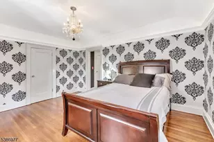 65 S Mountain Ave, Montclair, NJ 07042 - Photo 31