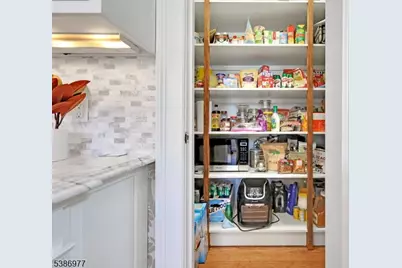 65 S Mountain Ave, Montclair, NJ 07042 - Photo 15