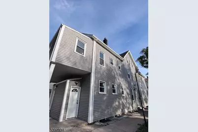 48 N York St #2R, Paterson, NJ 07524 - Photo 1