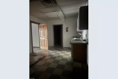 237 W Saint Georges Ave, Linden, NJ 07036 - Photo 7