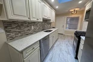 527 W 8th St, Plainfield, NJ 07060 - Photo 17