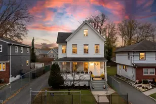 338 Manson Pl, Plainfield, NJ 07063 - Photo 1