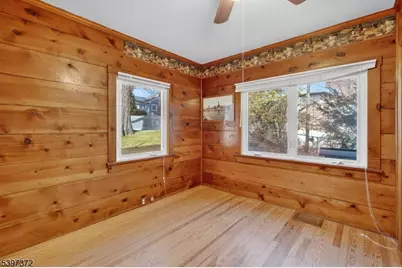 83 Lakeview Ave, Ringwood, NJ 07456 - Photo 17