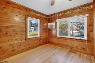 83 Lakeview Ave, Ringwood, NJ 07456 - Photo 17