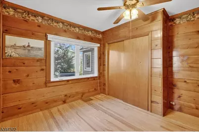 83 Lakeview Ave, Ringwood, NJ 07456 - Photo 19