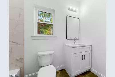 63 Oak St, East Orange, NJ 07018 - Photo 21