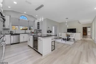 16 Perry Rd, Clinton Township, NJ 08801 - Photo 7