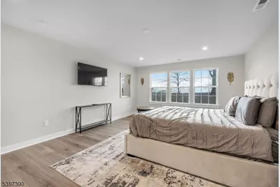 16 Esposito Ln, Roxbury Township, NJ 07850 - Photo 23