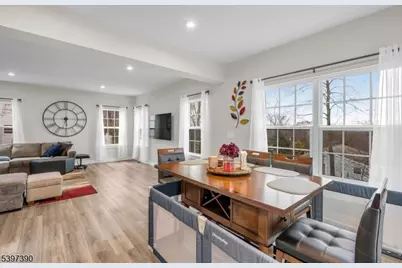 16 Esposito Ln, Roxbury Township, NJ 07850 - Photo 19