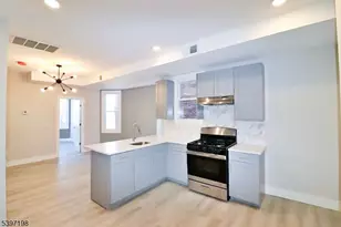 789 S 17th St, Newark, NJ 07103 - Photo 9