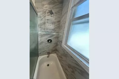 142 Mapes Ave Floor 2 #1, Newark, NJ 07112 - Photo 7